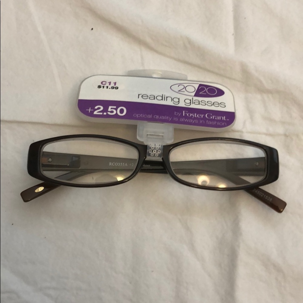 20/20 Foster Grant reading glasses +2.50